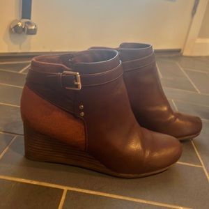 Dr Scholls brown wedge booties